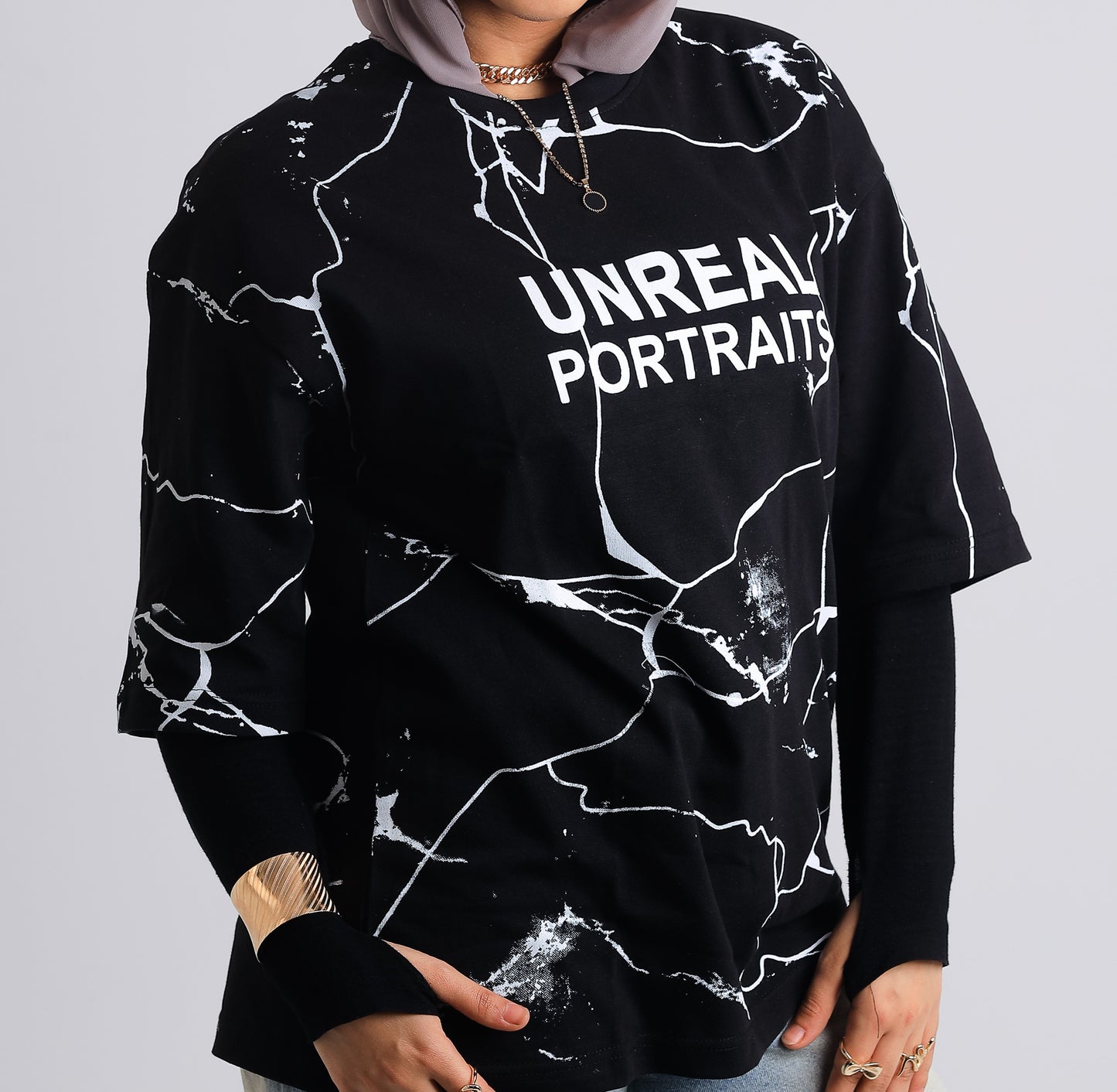 UNREAL PORTRAITS Cracked Pattern Tee – Monochrome Edition